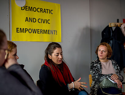 Политички дијалог и активности со граѓанскиот сектор